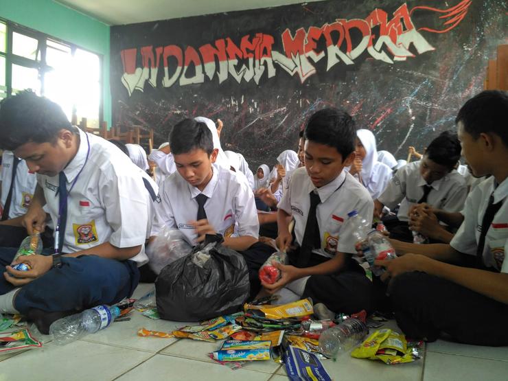 Ecobrick Community Workshop, Depok, Jawa Barat